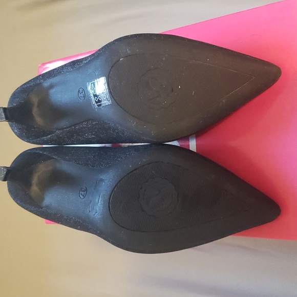 Sparkling Black Heels - Picture 5 of 8